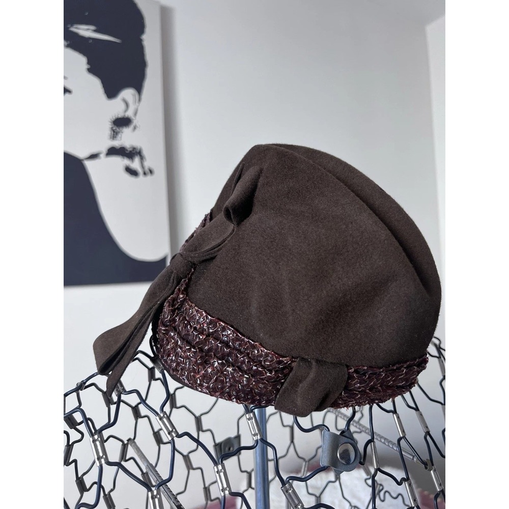 Vintage Brown Felt Pillbox‎ Hat Woven Straw Trim Bow Detail Retro Church Derby